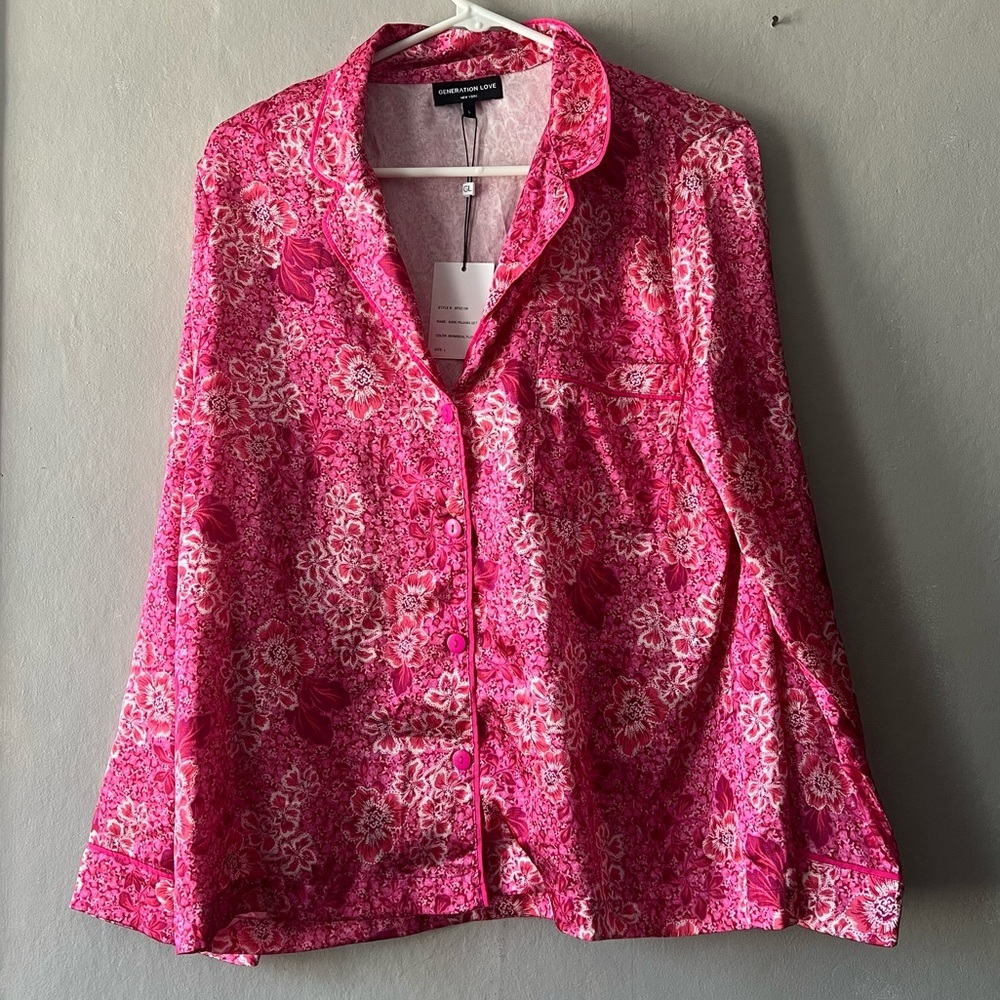 Generation Love Whimsical Floral Button up Nikki Pajama Top Size Large NWT